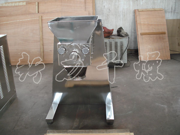  YK系列摇摆式制粒机 